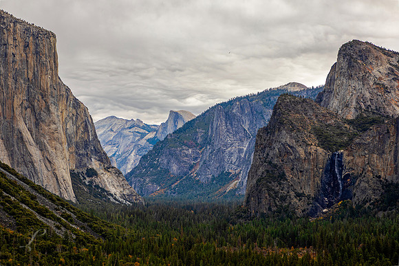 Tunnel View