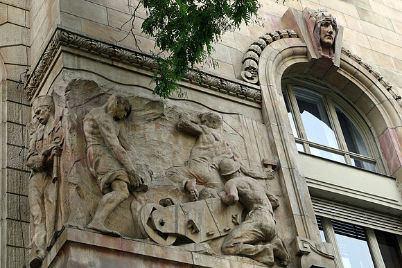 Budapest Ethnography Museum Carving