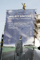 Building Banner Budapest