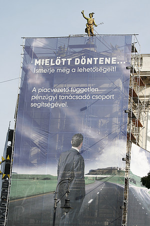 Building Banner Budapest